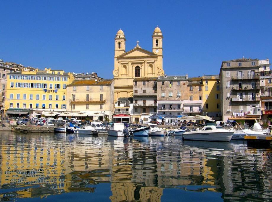 Appartement Vue Mer Avec Parking Gratuit Sur Place Bastia  Zewnętrze zdjęcie